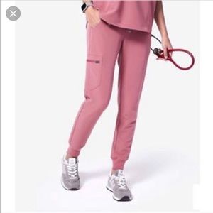 Figs scrub pants Mauve 💕 Zamora joggers NWT!